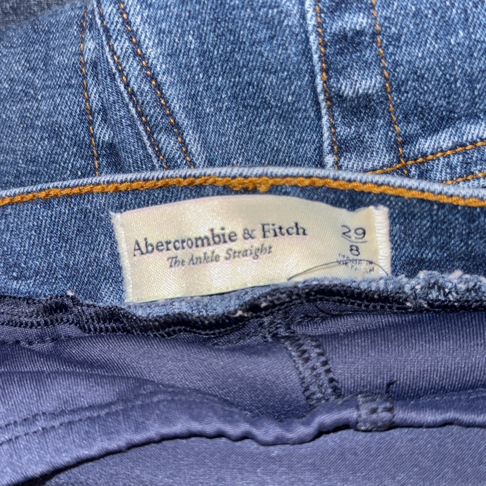 Abercrombie & Fitch Lightweight Comfort Stretch Maternity Ankle Straight Jean - Picture 8 of 16